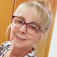 Foto de perfil de Lea Maria Mendes de Moraes Moura